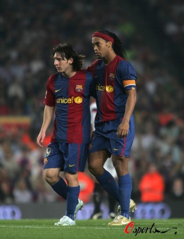 名優秀的中 名優秀的中